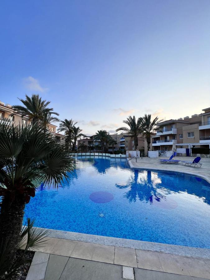 Iris Village Пафос Екстериор снимка
